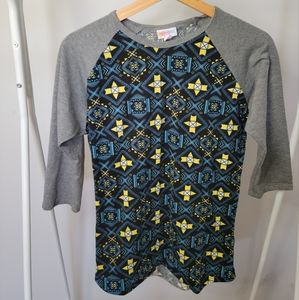 LuLaRoe Half sleeve t-shirt